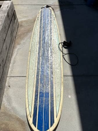 Surfboard 8’ with leash