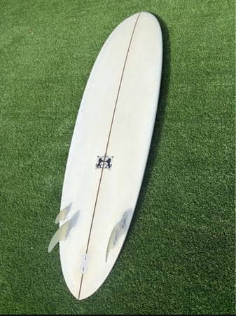 7’10” Middlelength Surfboard